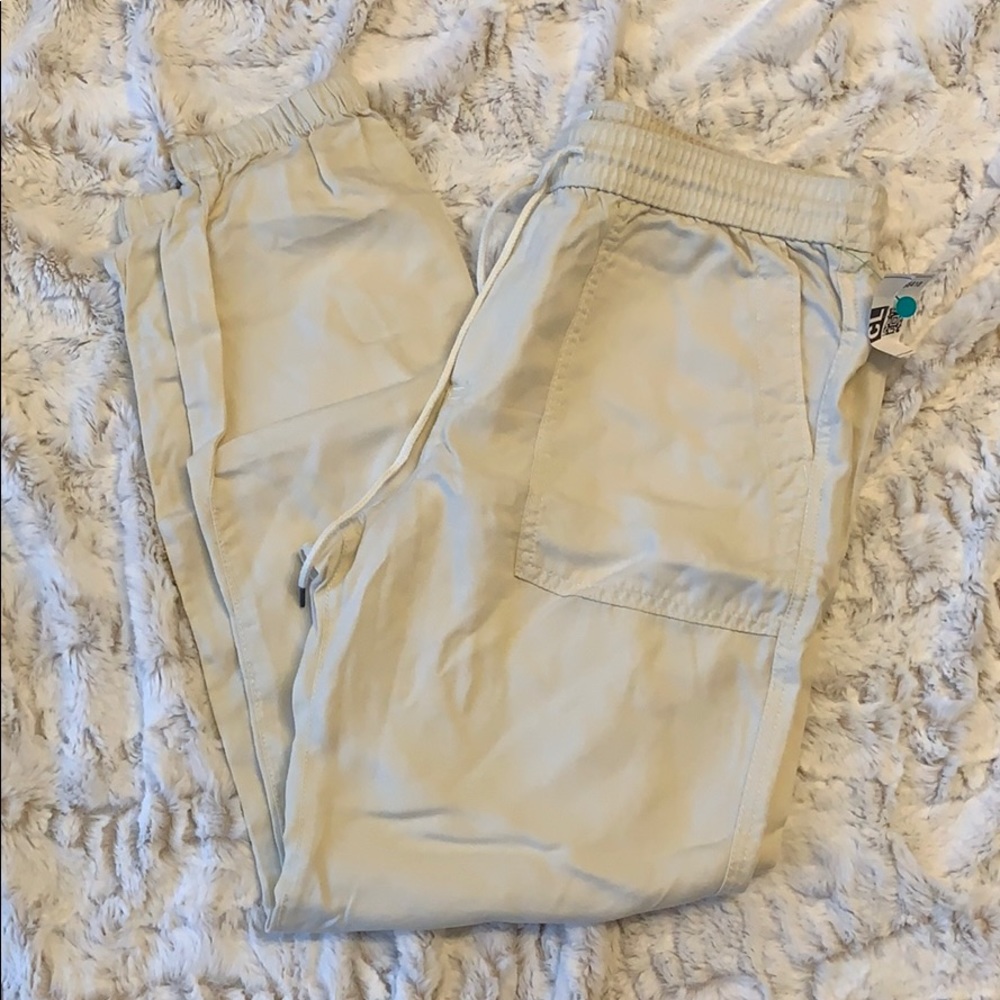 Gap Linen Pants
